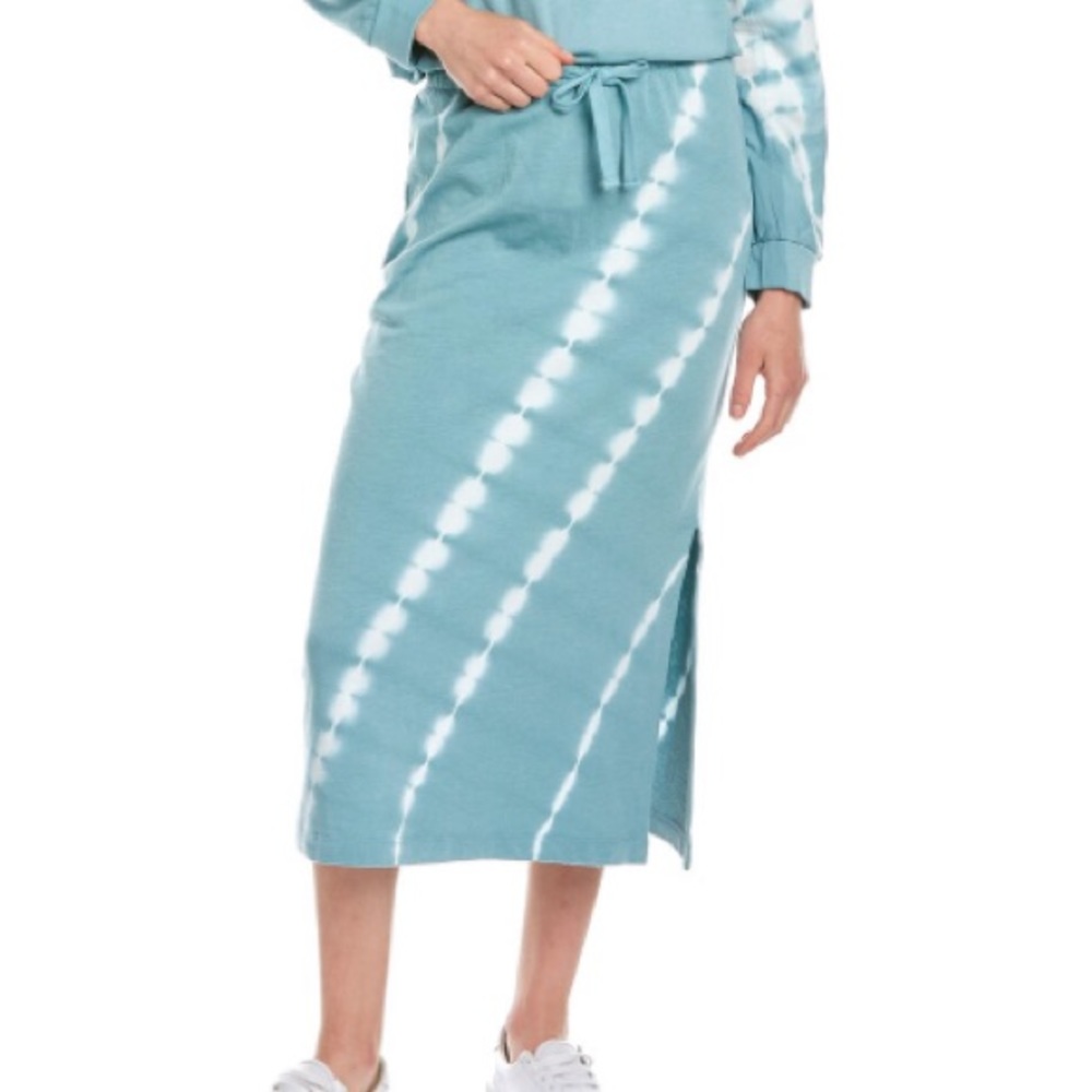 Splendid - Celeste Skirt with Slide Split Size: Small